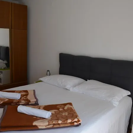 Apartament Aneva