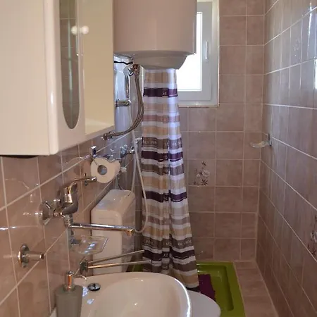 Aneva Apartment